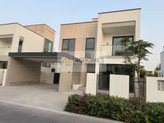 Close to Entry Exit | Single Row | Closed Kitchen