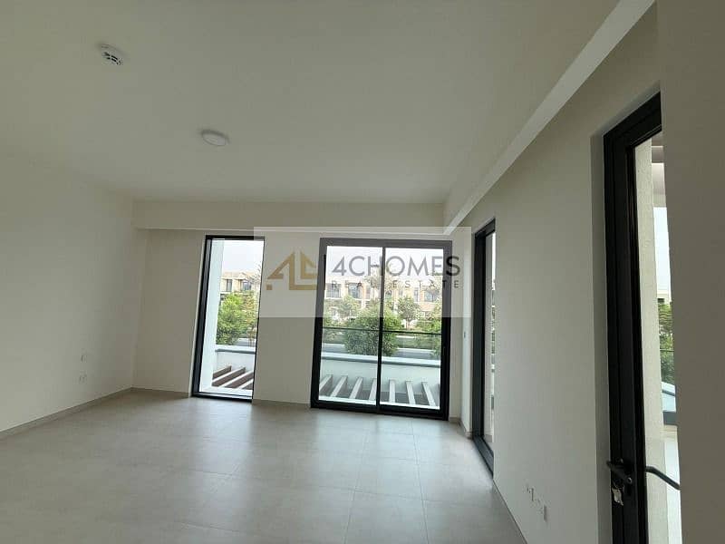 9 Image 9