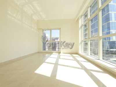 Well-Kept as Brand New 1BR with Maids room Well-Kept as Brand New 1BR with Maids room