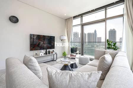 2 Bedroom Flat for Sale in Business Bay, Dubai - Canal and Community View | Corner Unit | Furnished