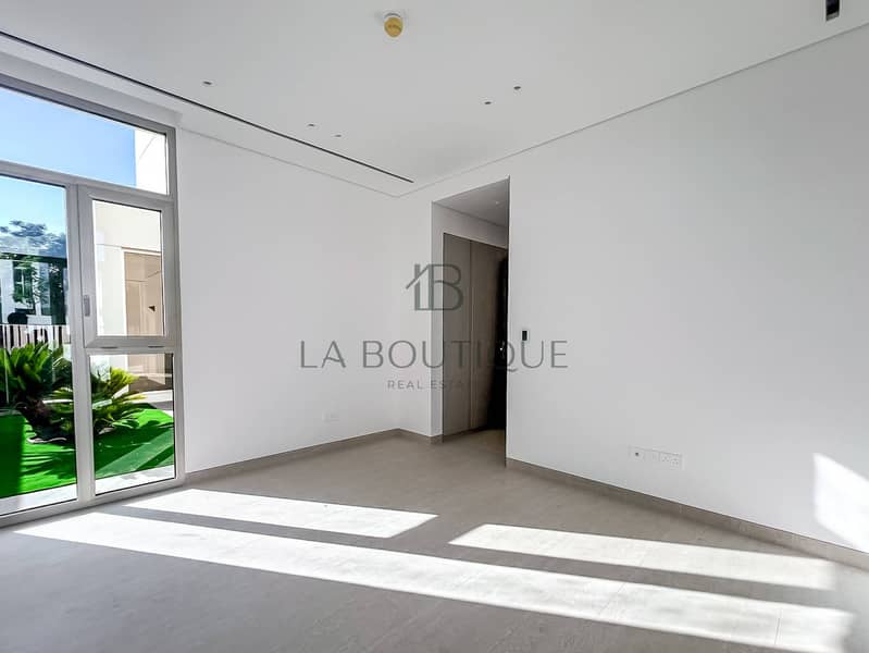 Skyline View | Brand New I Biggest Lay out - Image 9