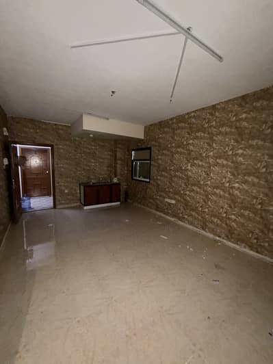 استوديو للايجار في بوطينة، الشارقة - 1000574819. jpg استوديو للايجار في بوطينة، الشارقة - 1000574819. jpg