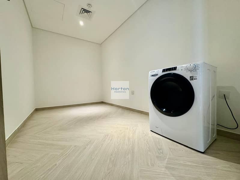 10 ce8c4f92-b50d-411c-970d-e2dc64afe2e6. jpeg