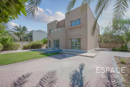 5 BR | Fully Upgraded to A High Standard 5 BR | Fully Upgraded to A High Standard
