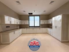 فیلا في مدينة الرياض 5 غرف 220000 درهم - 15193151