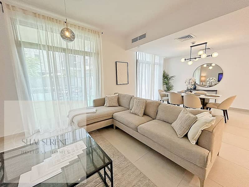8 3. Living Room -IMG_6714. jpg