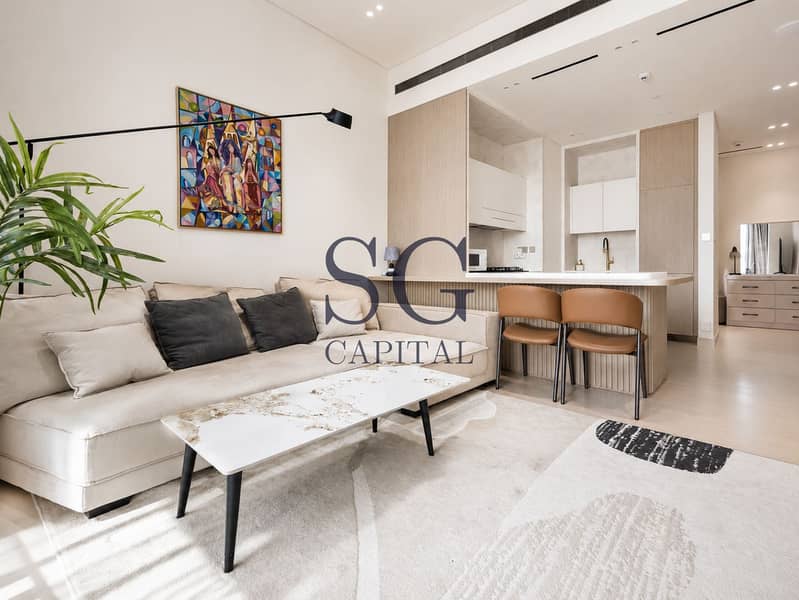 Luxury Smart Home | Private Jacuzzi | Fully Furnished