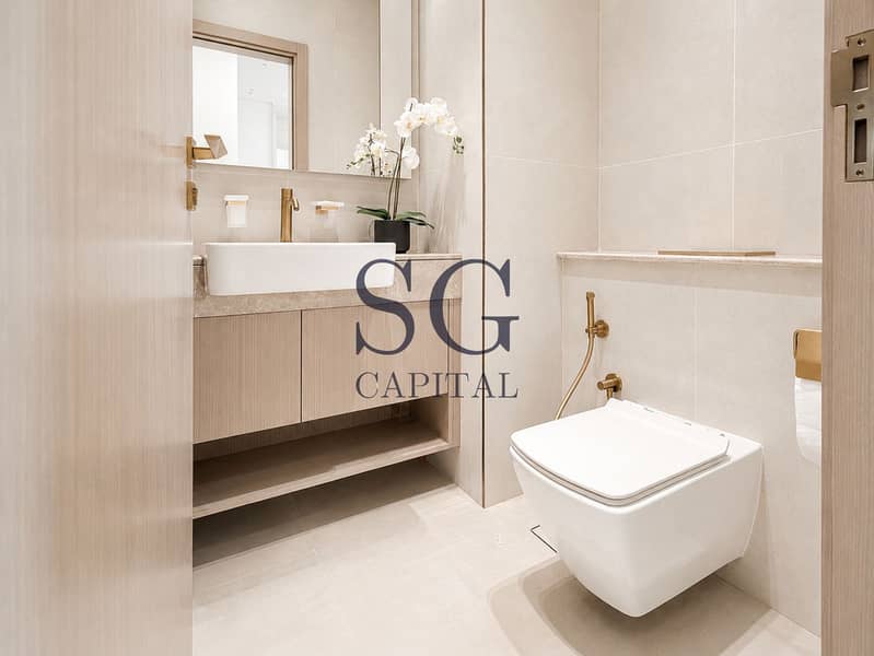 Luxury Smart Home | Private Jacuzzi | Fully Furnished - Image 6