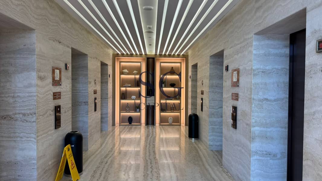 Elegant 1BR Retreat | Luxury Living | Vibrant Unit - Image 9