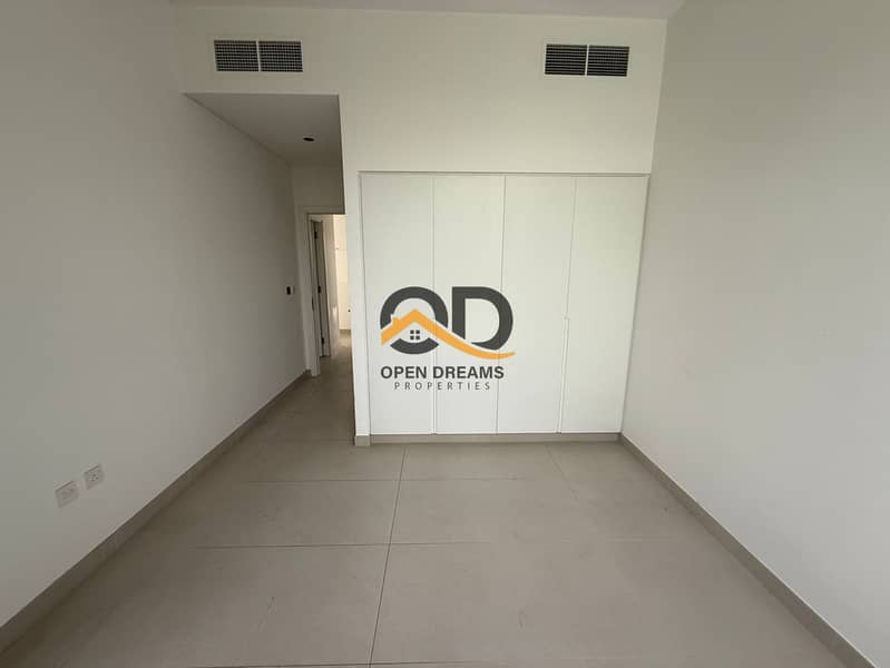 20 1000366297. jpg