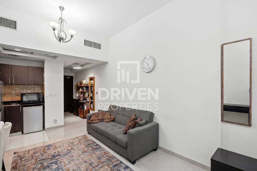Chiller Free | Rented | Pool View | Furnished – pohled 6