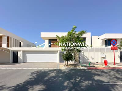 4 Bedroom Villa for Rent in Yas Island, Abu Dhabi - Vacant | Stylish 4BR Villa | Luxurious Lifestyle