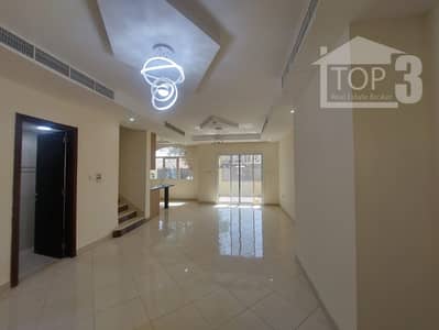 فیلا 3 غرف نوم للايجار في مدينة دبي الصناعية، دبي - Living 1. jpeg