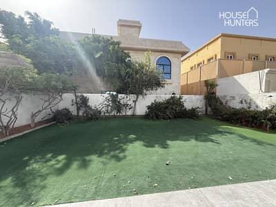 3 Bedroom Villa for Rent in Umm Suqeim, Dubai - Modern | Mature garden | Burj Al Arab View