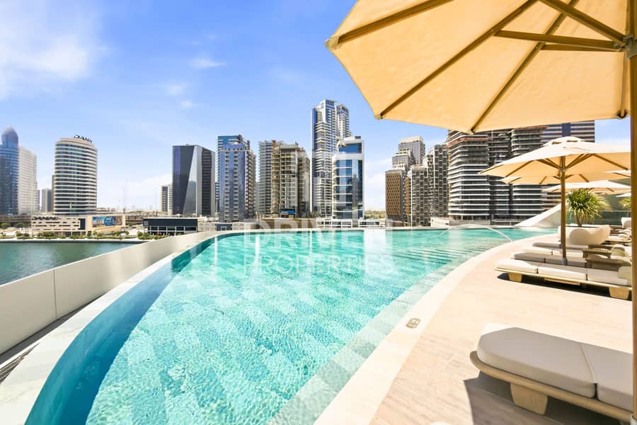Luxurious and Ultra-Premium Apt | Biggest Layout Luxurious and Ultra-Premium Apt | Biggest Layout