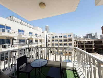 2 Bedroom Apartment for Sale in Jumeirah Village Circle (JVC), Dubai - Vacant | Fully Furnished | 2 BEDS | Pool View