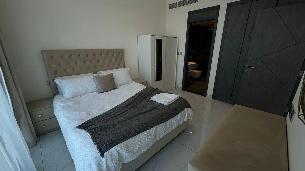 FULLY FURNISHED 1 BR FOR SALE | CHEAPEST UNIT | GOOD DEAL | image 16