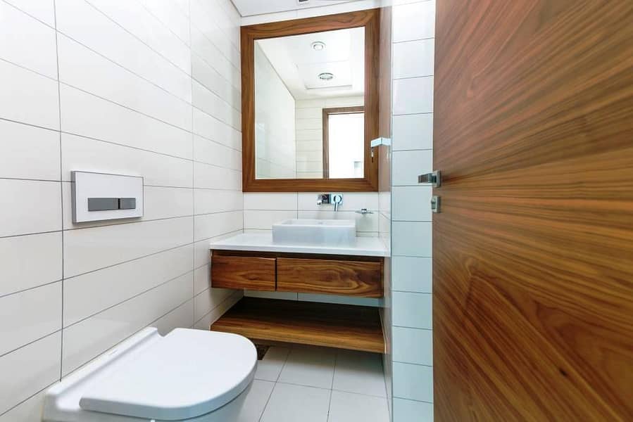 5 2501_Powder-Room. jpg