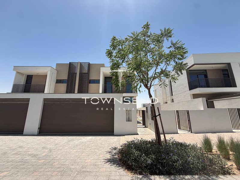 Opposite Pool l Brand New l Vacant now Opposite Pool l Brand New l Vacant now