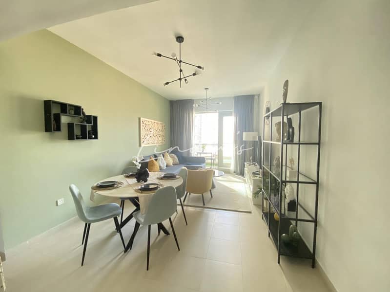 2 images image img
