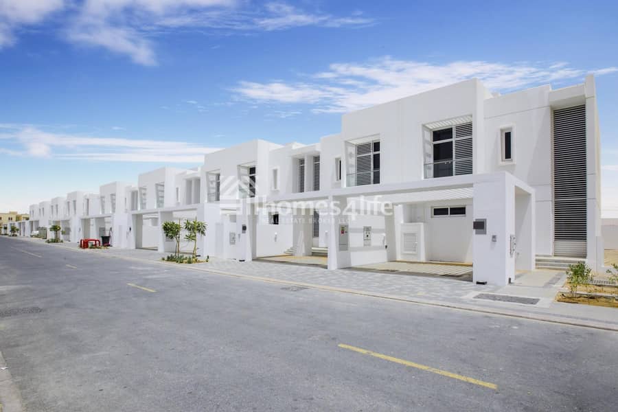 Amazing Deal for 3 bed rooms plus Maid Brand New| Single row Amazing Deal for 3 bed rooms plus Maid Brand New| Single row