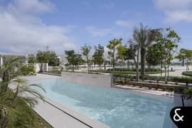 Lagoon Backing | Burj Khalifa View | Renovated