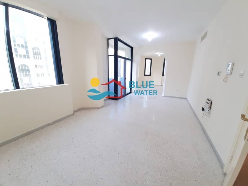 No Commission ! Elegant 3 BR With Balcony Near Corniche. No Commission ! Elegant 3 BR With Balcony Near Corniche.