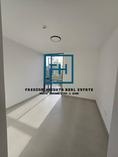 3 Bedroom Townhouse for Sale in Tilal City, Sharjah - WhatsApp Image 2026-04-16 at 10.35. 43 PM (1). jpeg 3 Bedroom Townhouse for Sale in Tilal City, Sharjah - WhatsApp Image 2026-04-16 at 10.35. 43 PM (1). jpeg