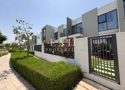 3 Bedroom Villa for Sale in Dubailand, Dubai - Single Row | Park Facing | Call Now