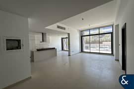 Four Bedroom Duplex I Vacant Now I 3002 Sqft