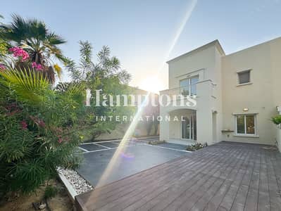 3 Bedroom Villa for Sale in The Springs, Dubai - Amazing Location | Fully Renovated | 2E 3 Bedroom Villa for Sale in The Springs, Dubai - Amazing Location | Fully Renovated | 2E