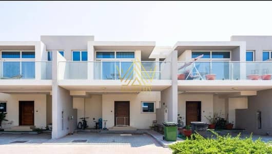 3 habitaciones Townhouse para en Venta en DAMAC Hills 2 (Akoya by DAMAC), Dubai - WhatsApp Image 2026-05-15 at 5.52. 49 PM. jpeg