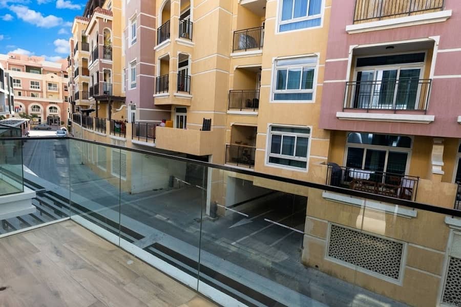 Upgraded | Vacant | Private Pool & Elevator - Image 21