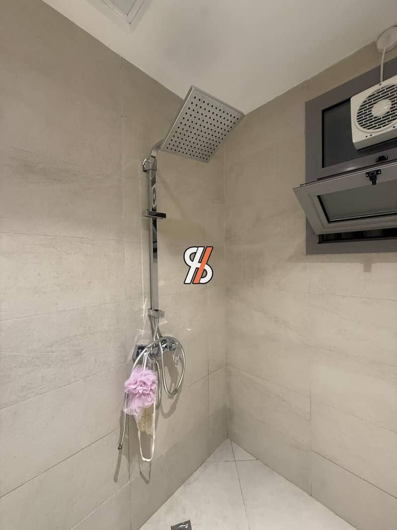 17 d8eb2600-822c-42a9-9db0-d47e18fafa59. jpg