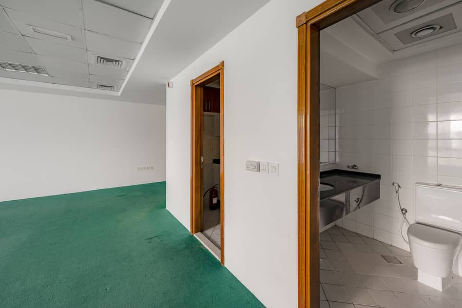 8 ENI Sapphire Office 406-50. jpg