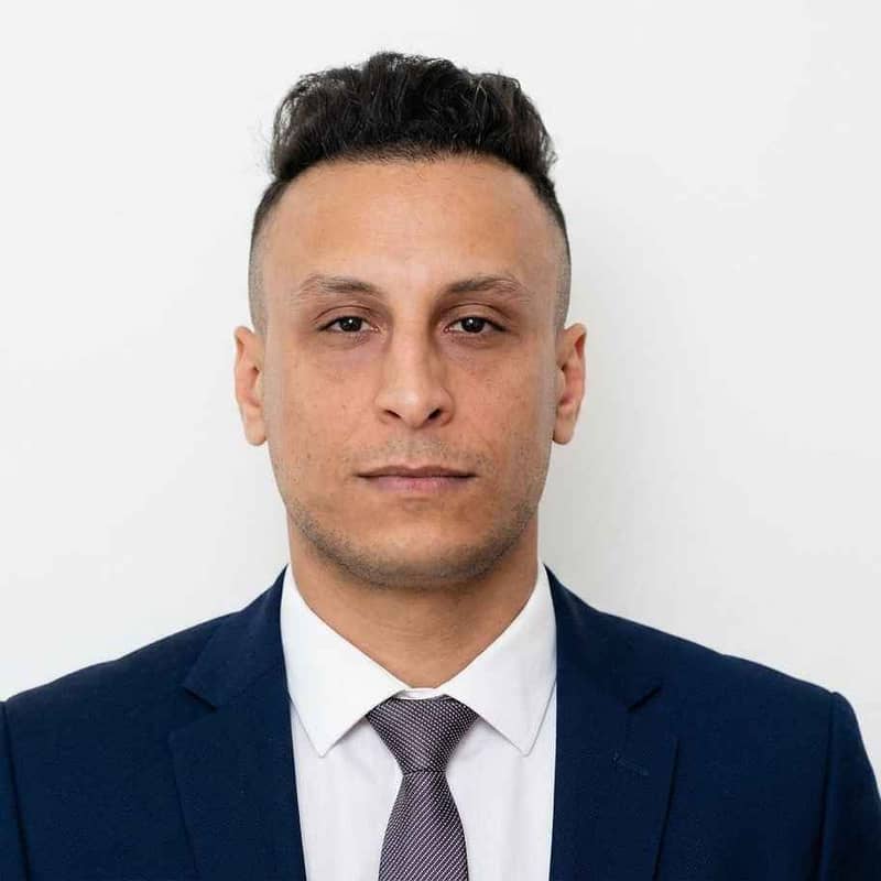 Mahmoud Ezat
