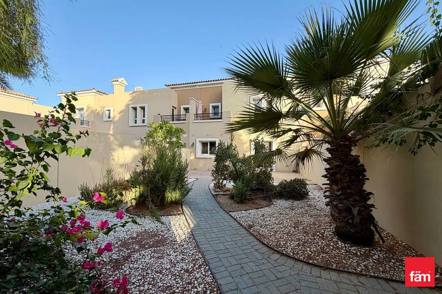 Best Deal | Single Row | Close to Amenities Best Deal | Single Row | Close to Amenities