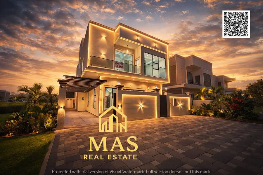 3 Luxury villa golden . png