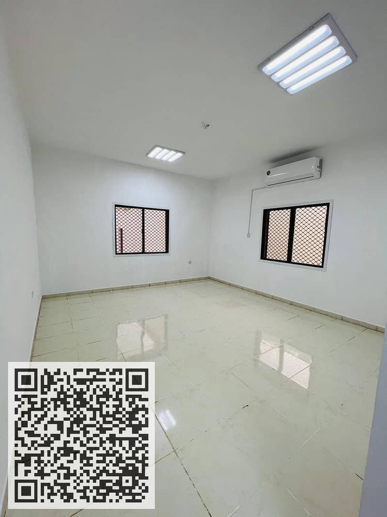 4 6deb361a-ca34-423b-9b42-b0a7068d03e9. jpg