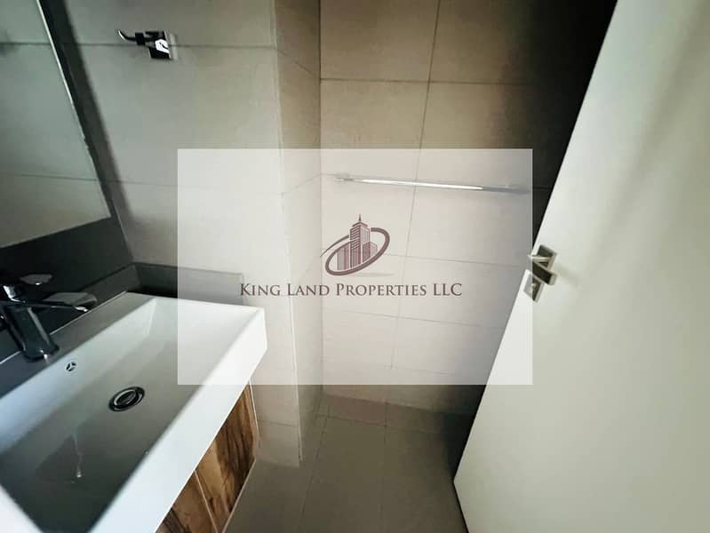 3 062be30b-bc3d-46a9-aa79-470cf19b55fb. jpg