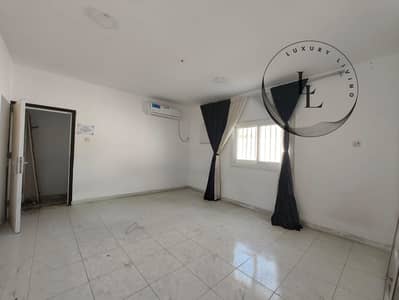 3 Schlafzimmer Villa zum zur Miete in Al Qadisiya, Sharjah - IMG-20260516-WA0020. jpg 3 Schlafzimmer Villa zum zur Miete in Al Qadisiya, Sharjah - IMG-20260516-WA0020. jpg