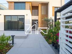 Corner 4BR Villa|Vacant|Private Garden|Nearby Pool