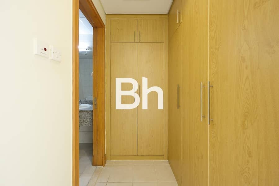 9 Image 0
