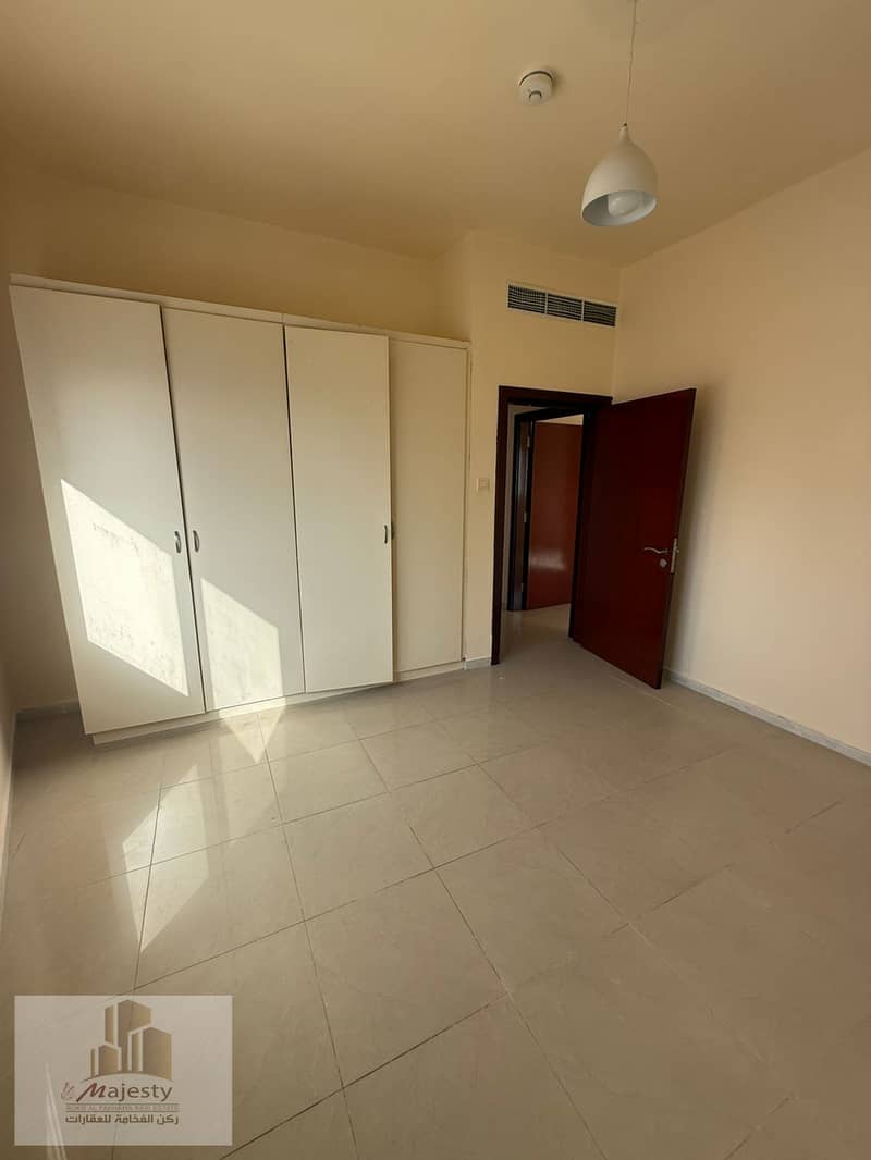 10 cde009e7-9b01-429a-be84-cb66faa532a8. jpg