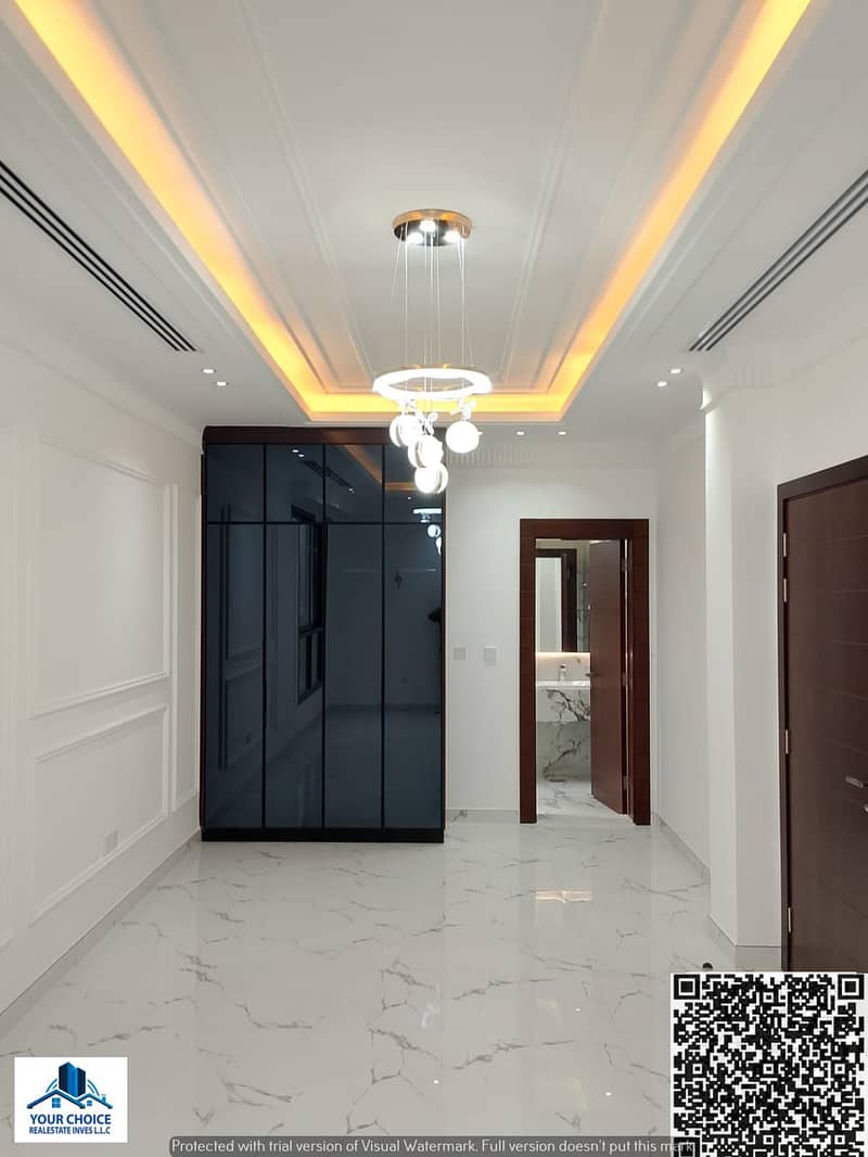 15 2cdb13bb-69fb-41ec-b5d5-c35d4fe232b7. jpg