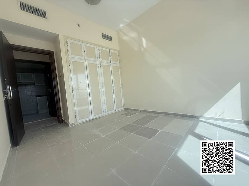 12 Sourabh-Joshi-Best-Real-Estate-Agent-Ajman-Buy-Sale-Rent-Ajman (11). jpg