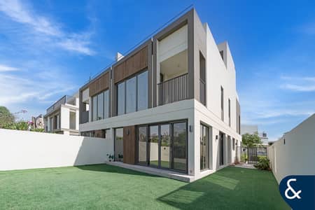 4 Bedroom Villa for Sale in Tilal Al Ghaf, Dubai - Single Row | Lagoon Views | Upgrades | 4Bed 4 Bedroom Villa for Sale in Tilal Al Ghaf, Dubai - Single Row | Lagoon Views | Upgrades | 4Bed