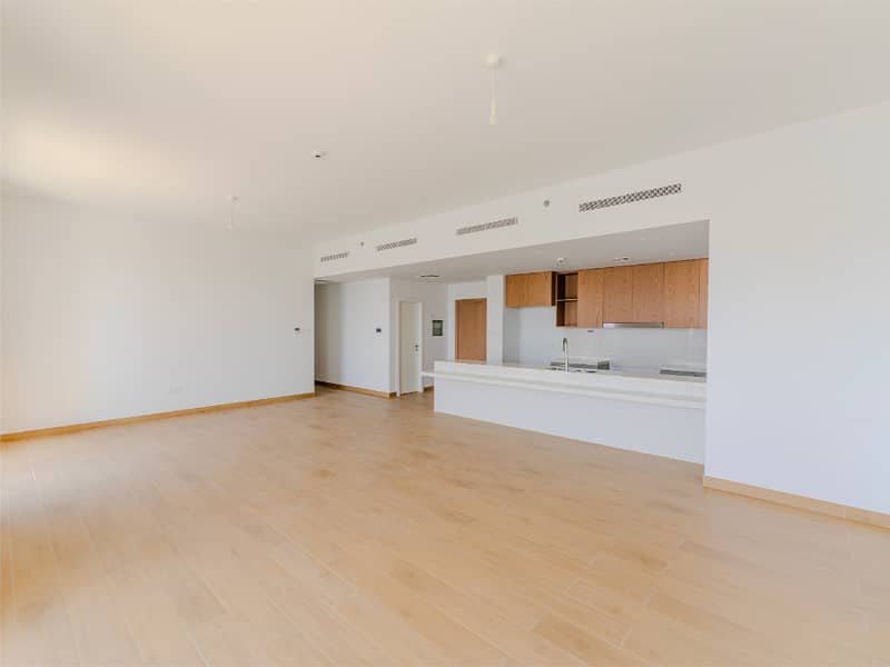 CORNER UNIT | FULL MARINA AND SEA VIEWS | VACANT CORNER UNIT | FULL MARINA AND SEA VIEWS | VACANT