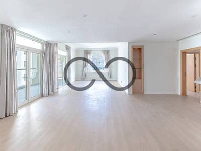 3 Bedroom Flat for Rent in Palm Jumeirah, Dubai - Available Now | Huge Balcony | Prime Location