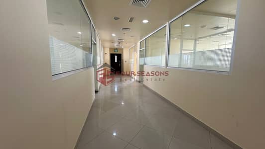Office para en Alquiler en Al Jazeera Al Hamra Industrial, Ras Al Khaimah - WhatsApp Image 2026-05-08 at 12.54. 21 (1). jpeg Office para en Alquiler en Al Jazeera Al Hamra Industrial, Ras Al Khaimah - WhatsApp Image 2026-05-08 at 12.54. 21 (1). jpeg